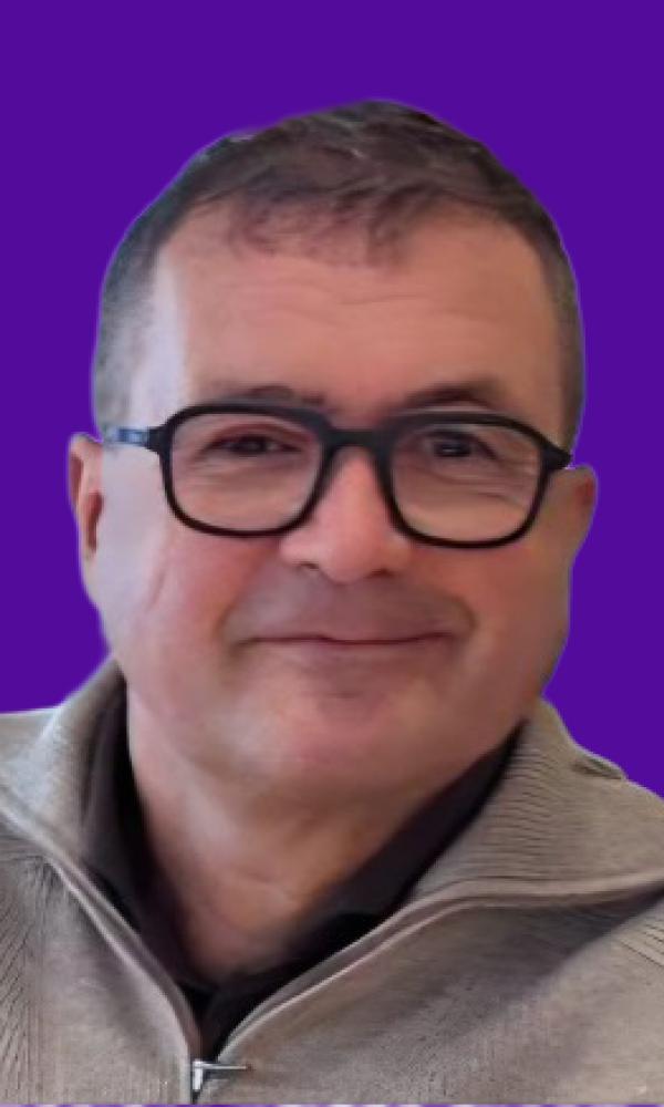 Frank Kamsteeg-Purple